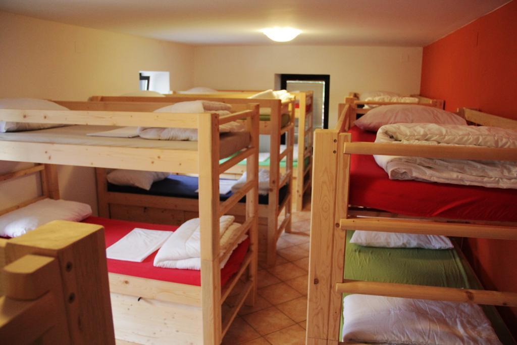 Hostel Бовец Екстериор снимка