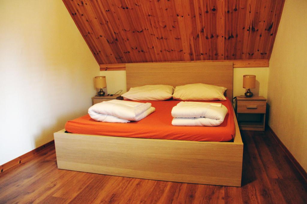 Hostel Бовец Екстериор снимка