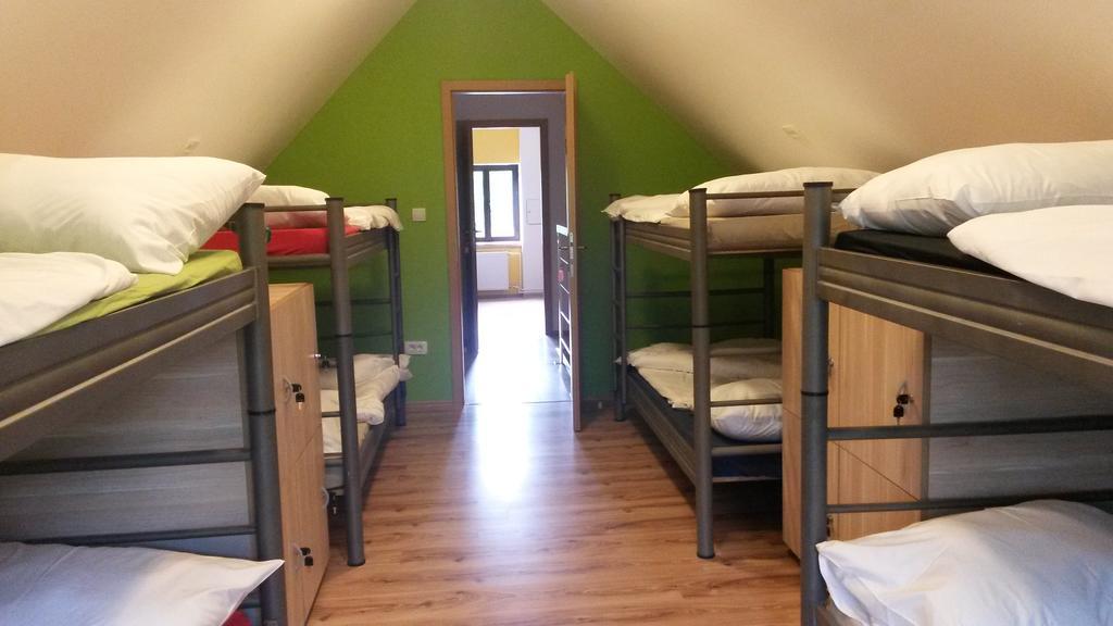 Hostel Бовец Екстериор снимка