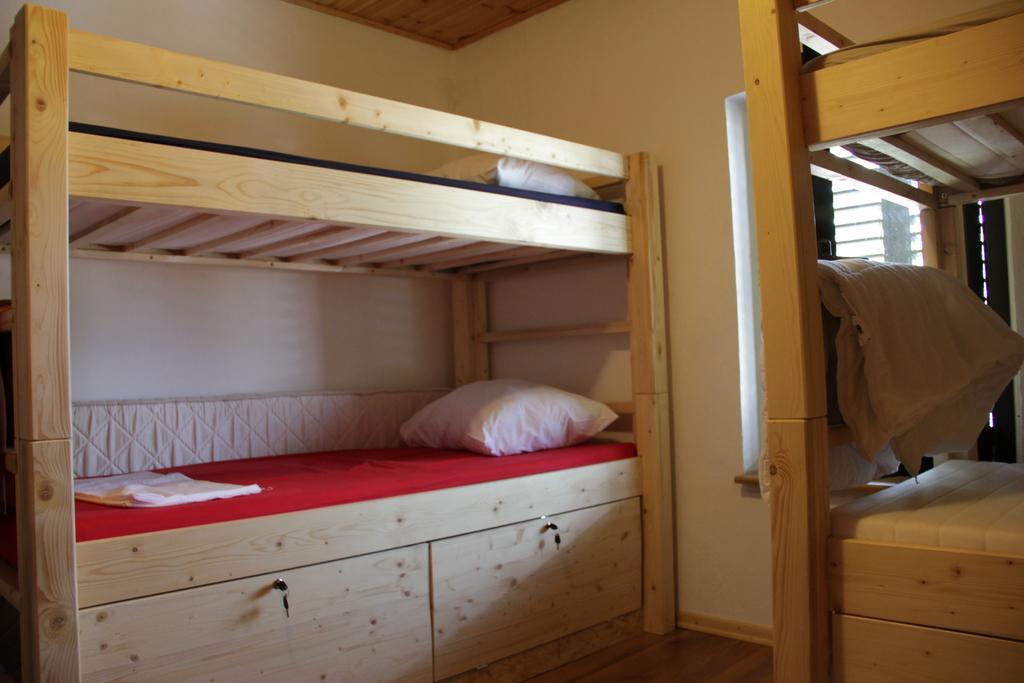 Hostel Бовец Екстериор снимка